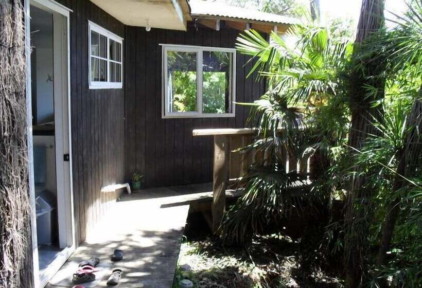 Пансион Palm Heights