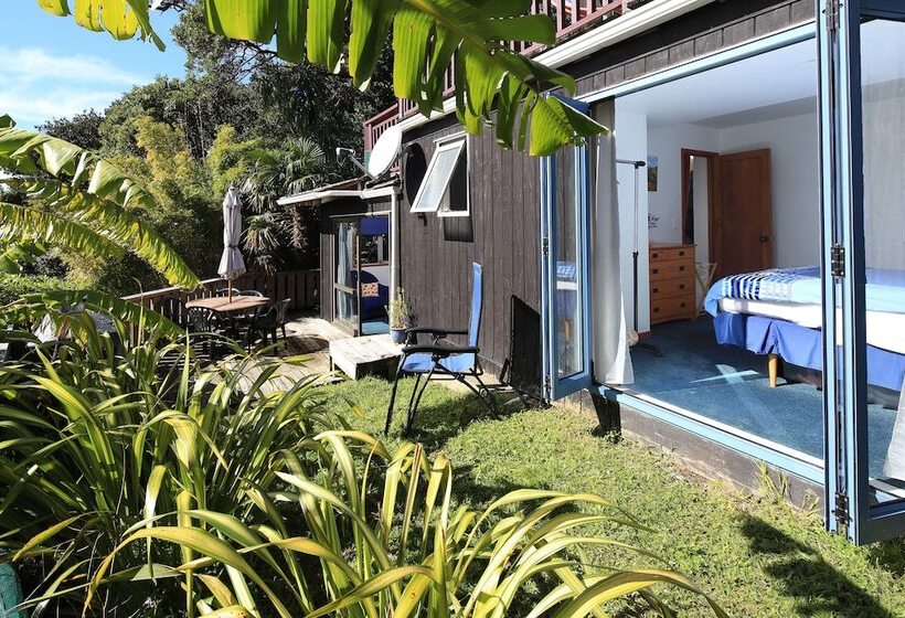 Пансион Palm Heights