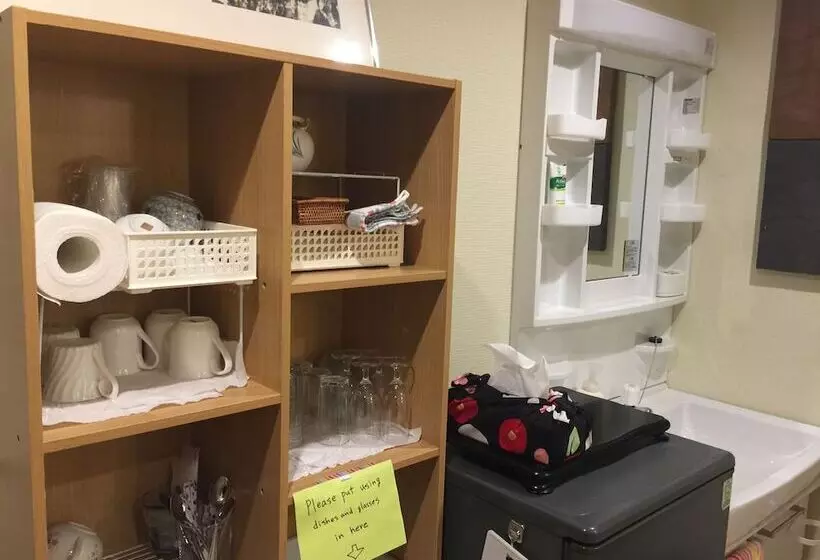 پانسیون Tsukiji Hostel Wakayama