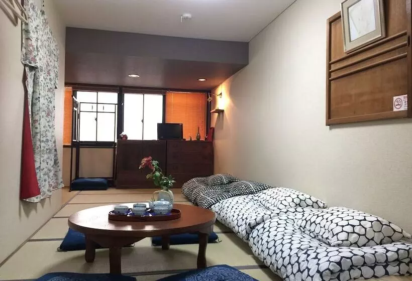 پانسیون Tsukiji Hostel Wakayama