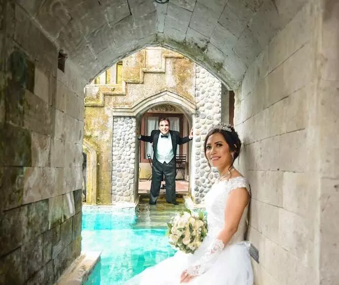 リゾートホテル Avalon Ubud Villas