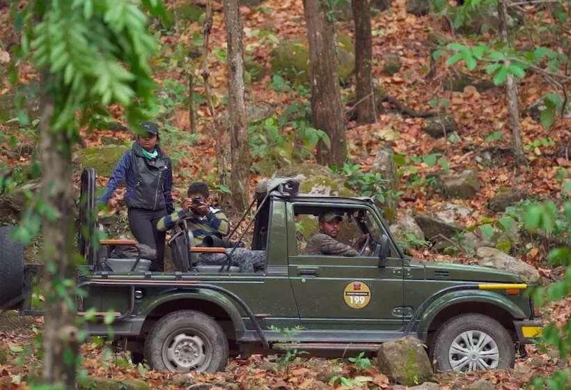 Saraca Resort & Spa Corbett