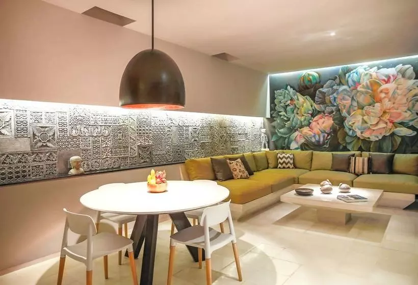 Villa 80361