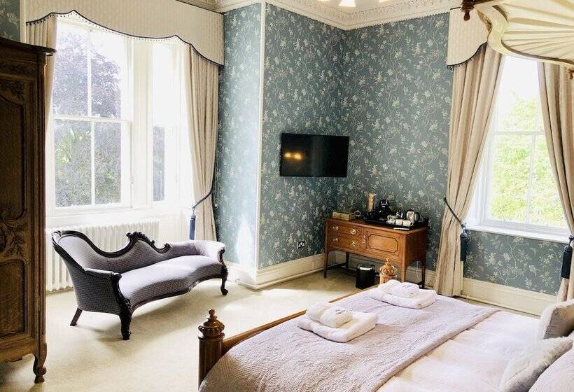 مبيت وإفطار Netherdale House And Coach House