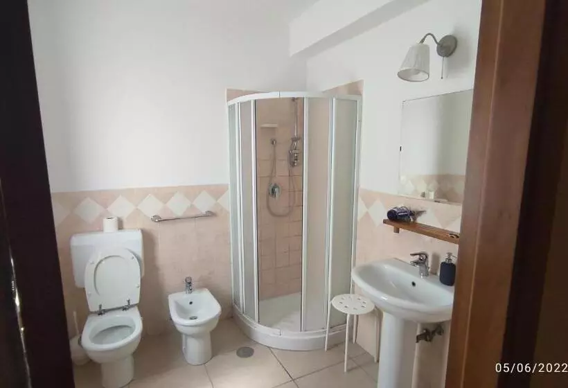 Aamiaismajoitus (B&B) Villa Cristina