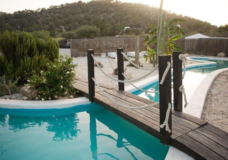 Boutique Hostal La Curandera De Salinas