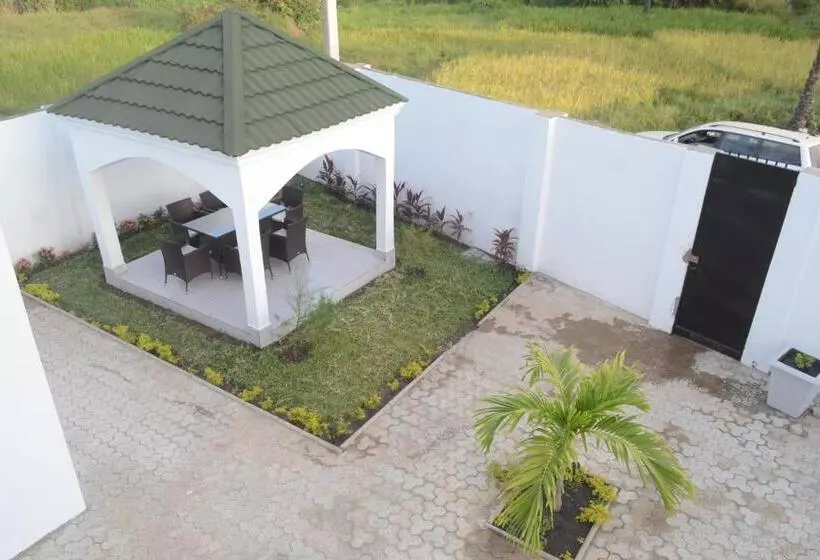 Drammeh's Villa
