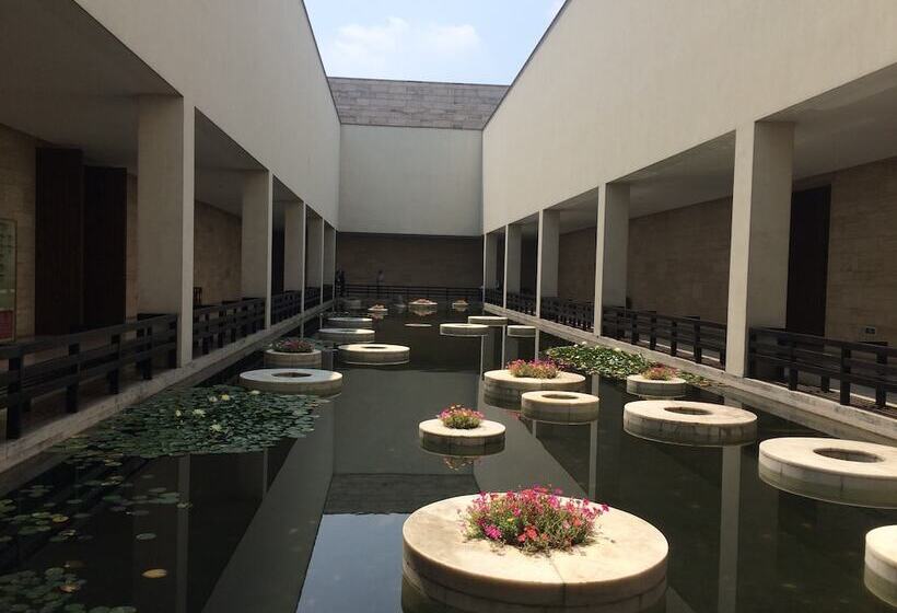 Efc Wonderland Boutique