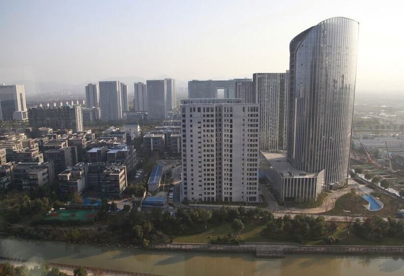 Efc Wonderland Boutique