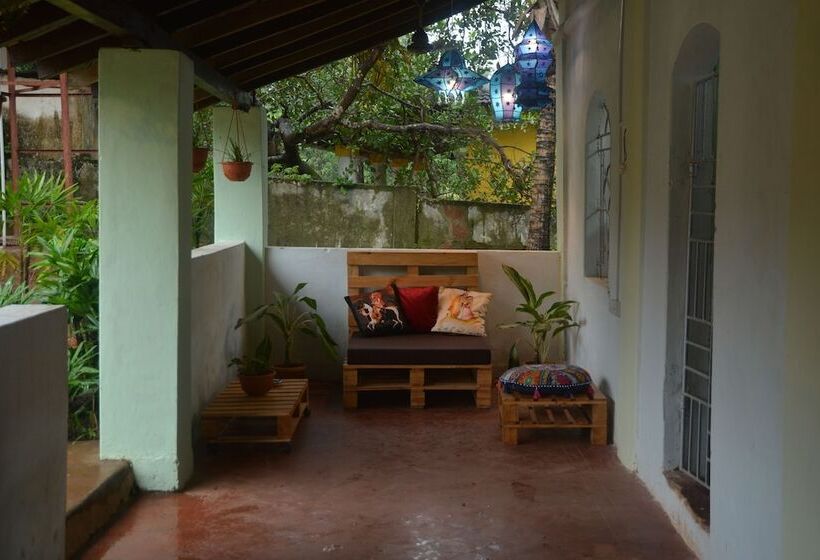 Folklore Hostel Goa