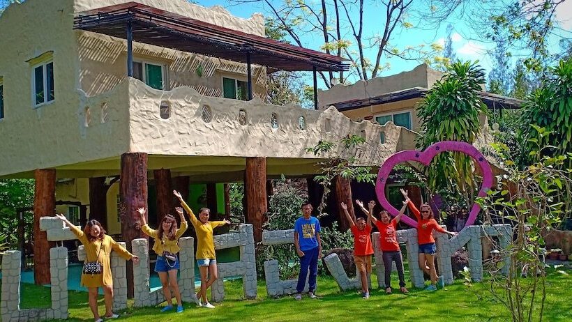 בית מלון כפרי Baansongkhata