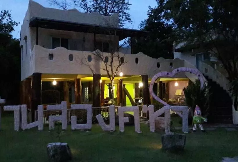 Hotelli Baansongkhata