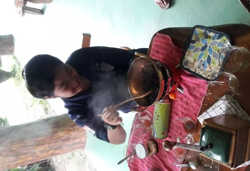 Hotelli Baansongkhata