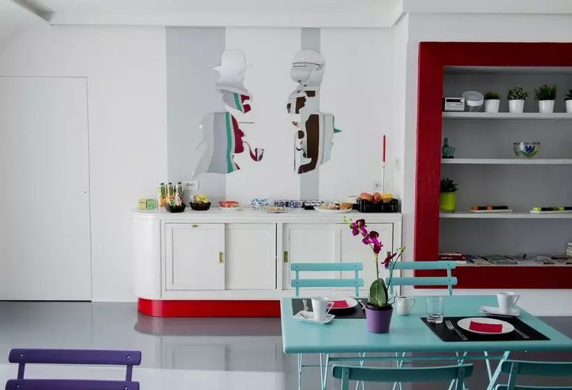 تختخواب و صبحانه Il Castelluccio