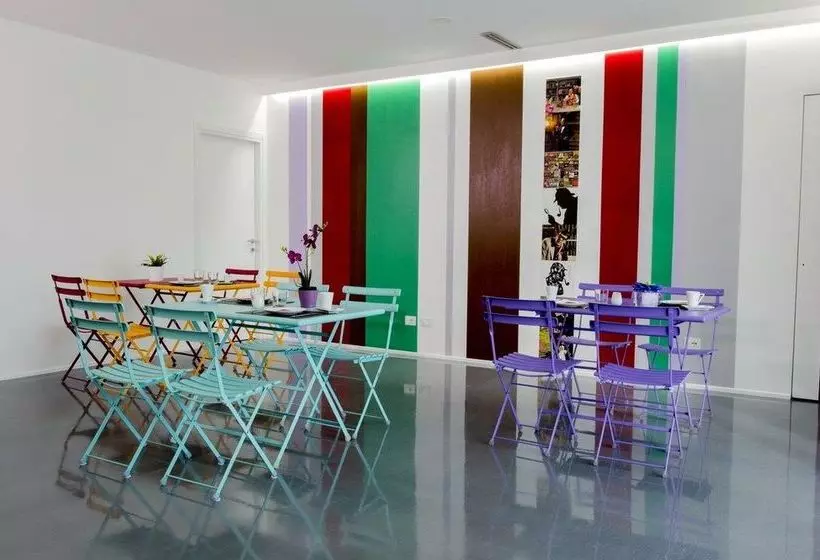 تختخواب و صبحانه Il Castelluccio