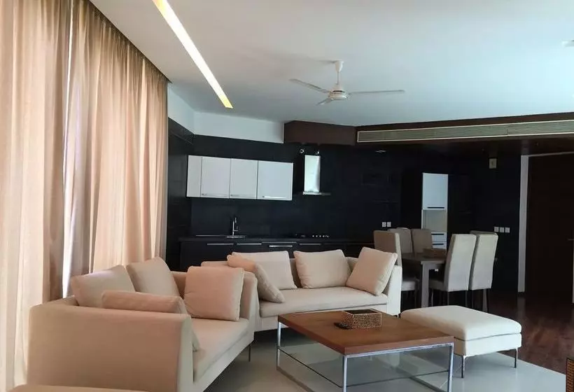 Hotel Calem Grove