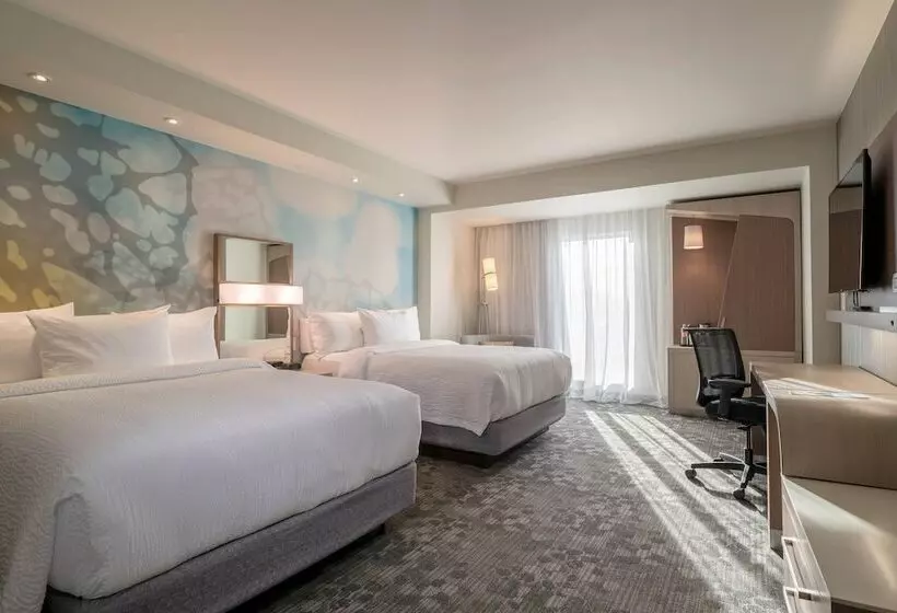 هتل Courtyard By Marriott Ciudad Juarez