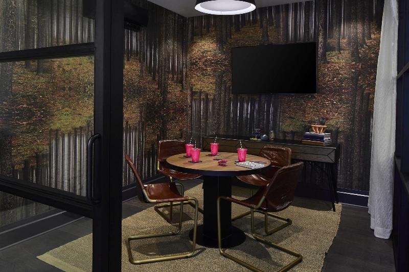 هتل Moxy Chattanooga Downtown