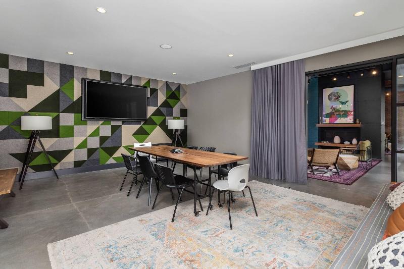 هتل Moxy Chattanooga Downtown