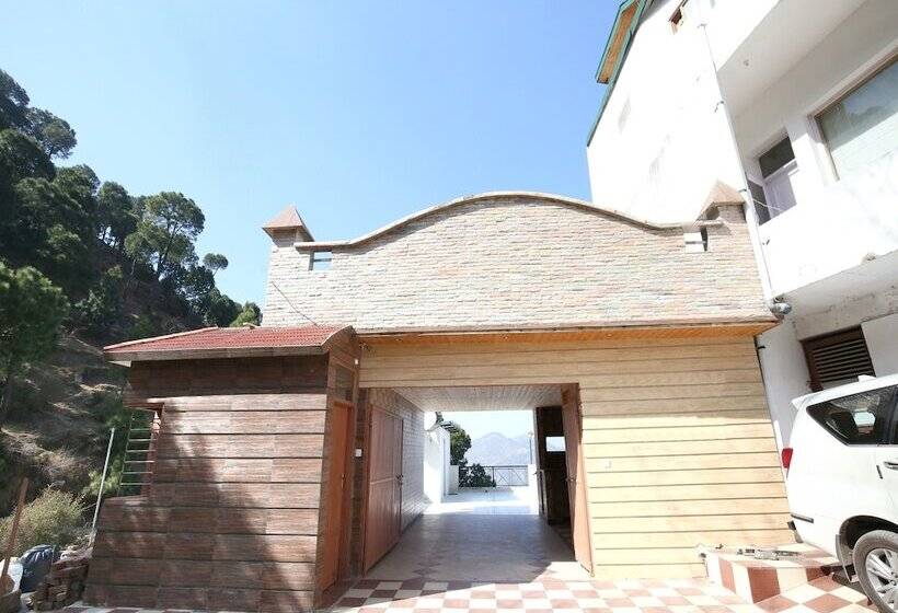 호텔 Oyo 12170 Home Luxury Rooms Rustic Villa Kasauli