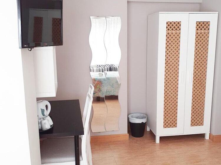 호텔 Pension Arena Alicante