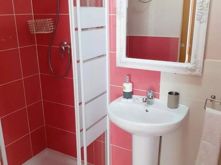 هتل Pension Arena Alicante