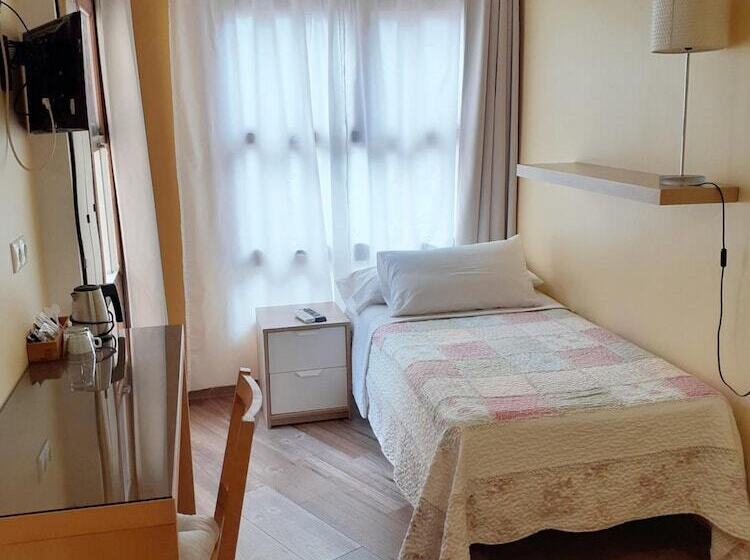 호텔 Pension Arena Alicante