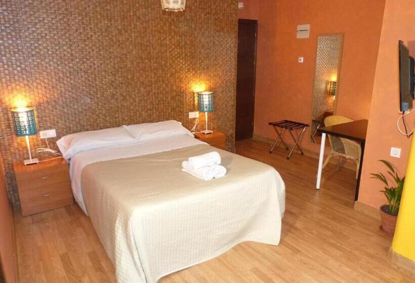 호텔 Pension Arena Alicante