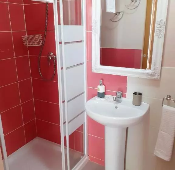 هتل Pension Arena Alicante