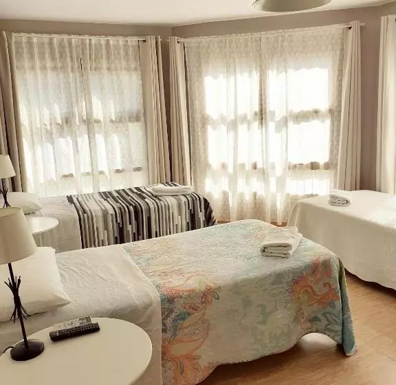 هتل Pension Arena Alicante