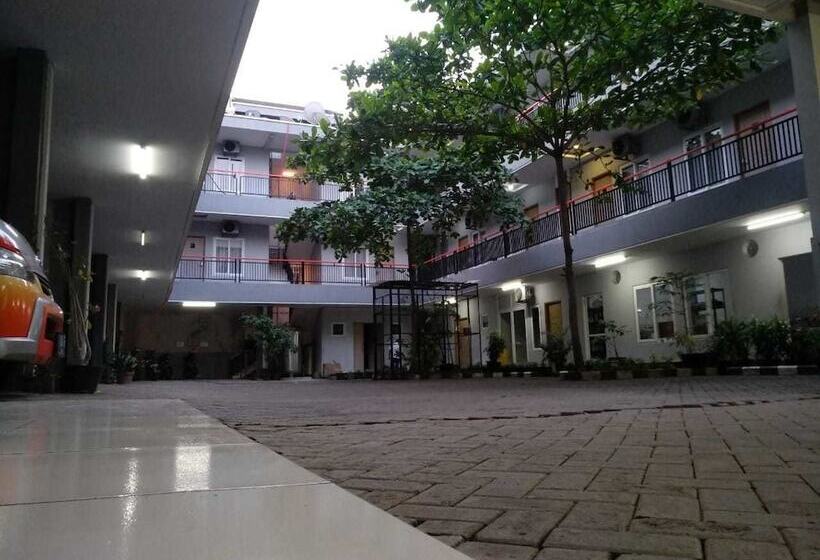 Hotel Sonic Airport Semarang