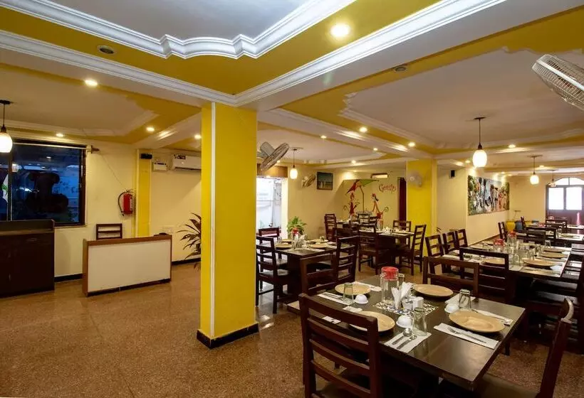 ホテル Viva Calangute