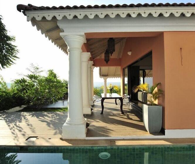 Lotus Villa By Iksha