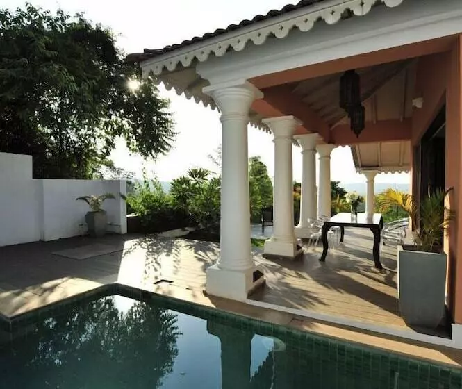 Lotus Villa By Iksha