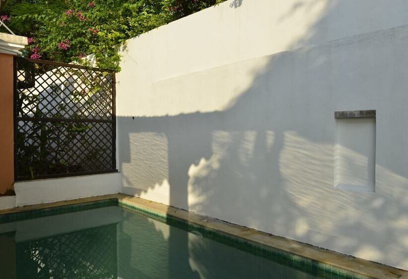 Lotus Villa By Iksha