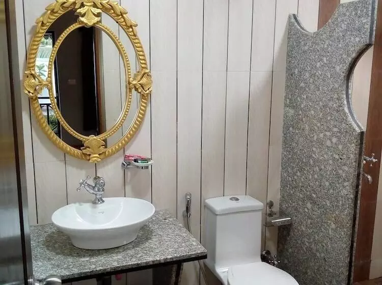 Pension Crown Villa Vagator