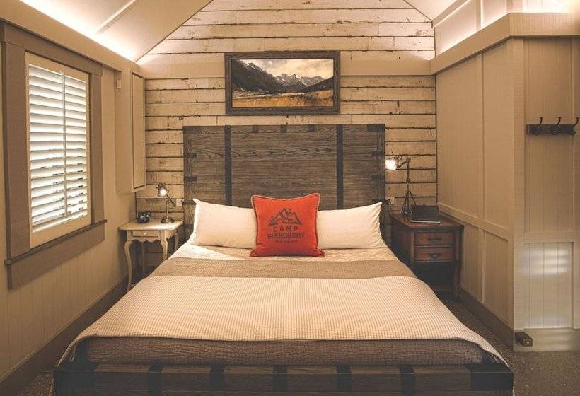 The Headwaters Eco Lodge