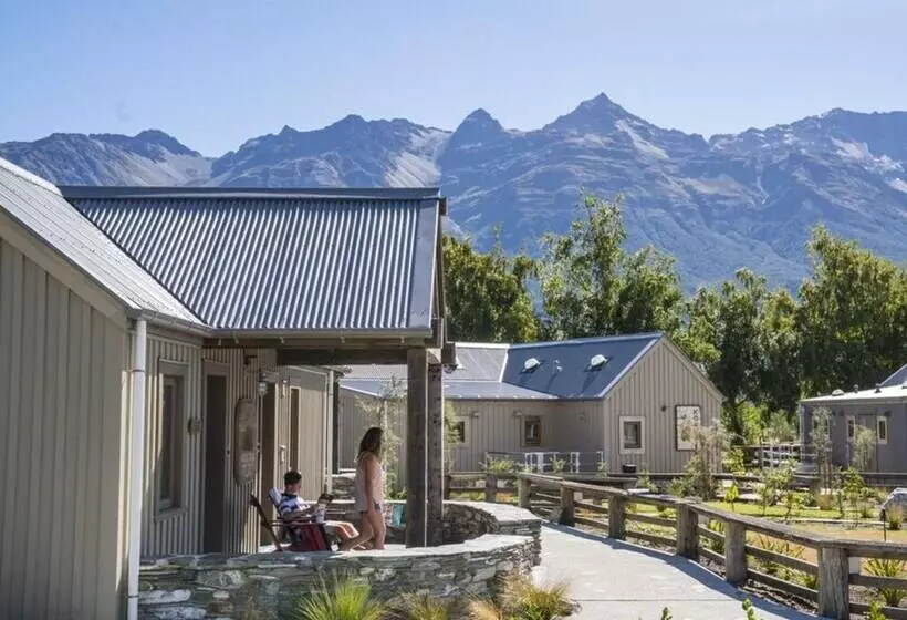 The Headwaters Eco Lodge