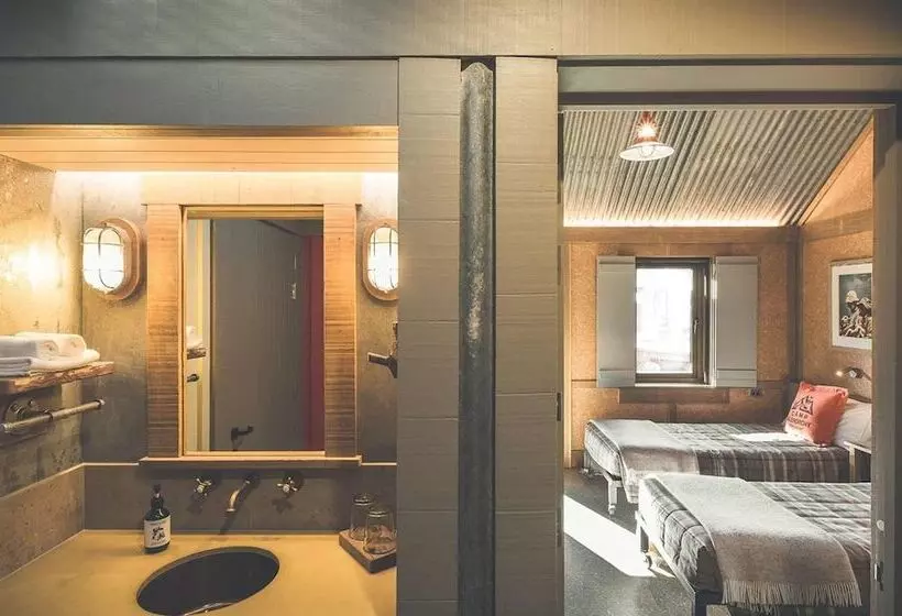 The Headwaters Eco Lodge