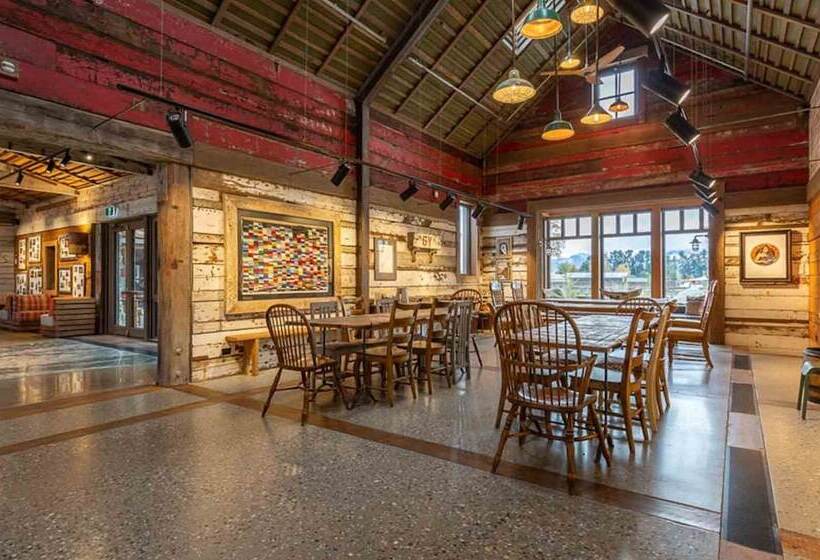 The Headwaters Eco Lodge