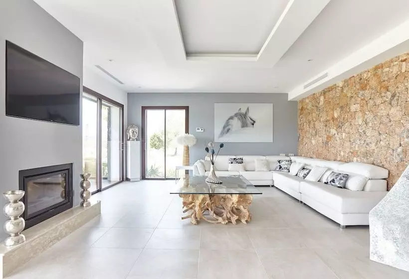 Villa White Duke