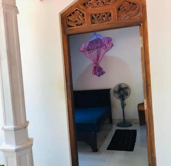 Nuwa S Place Hostel