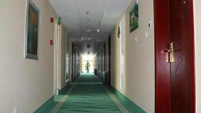 ホテル Greentree Inn Rizhao Haiqu East Road