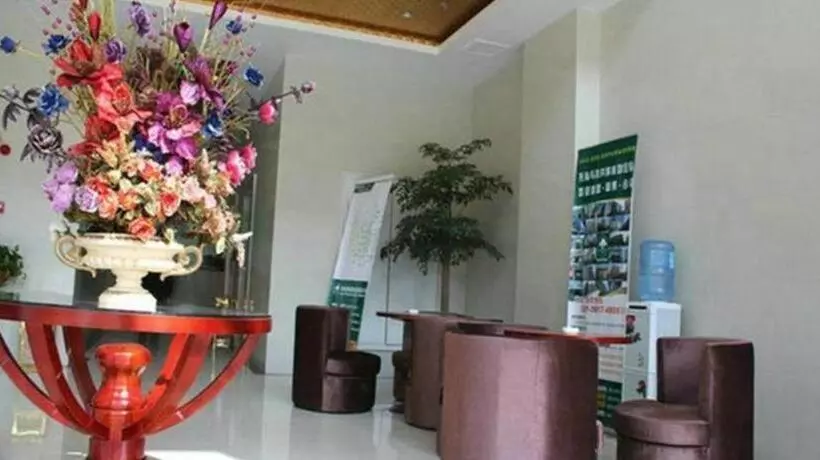 ホテル Greentree Inn Rizhao Haiqu East Road