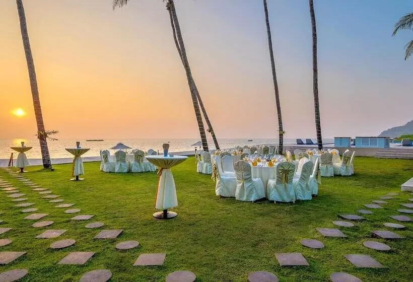 هتل Jasmine Ngapali Resort