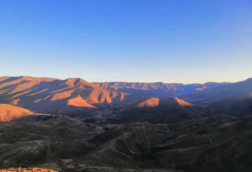 هتل Mahlakapese Guest Lodge