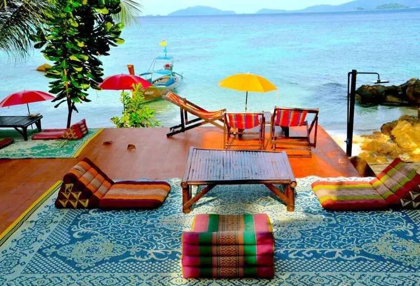 ホテル Pitiusas Beach Resort