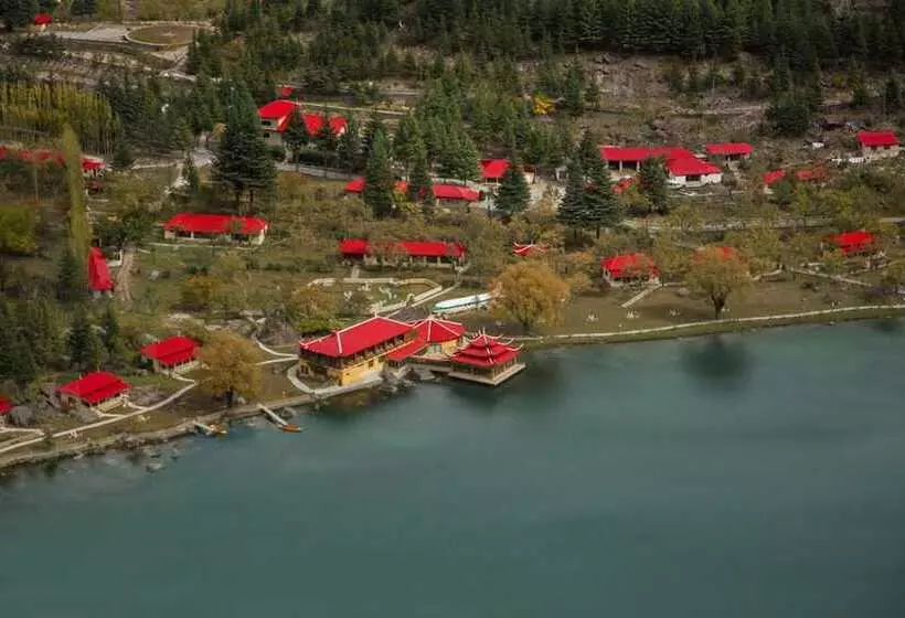 هتل Shangrila Resort