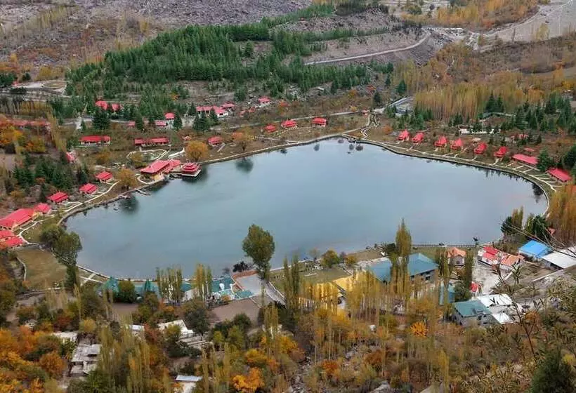 هتل Shangrila Resort