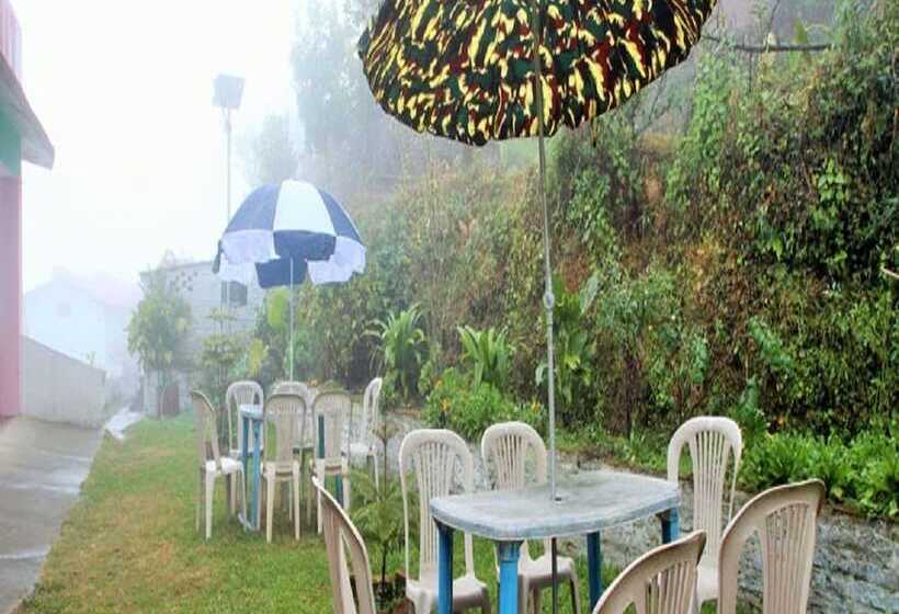 Hotel Sumit  Kausani